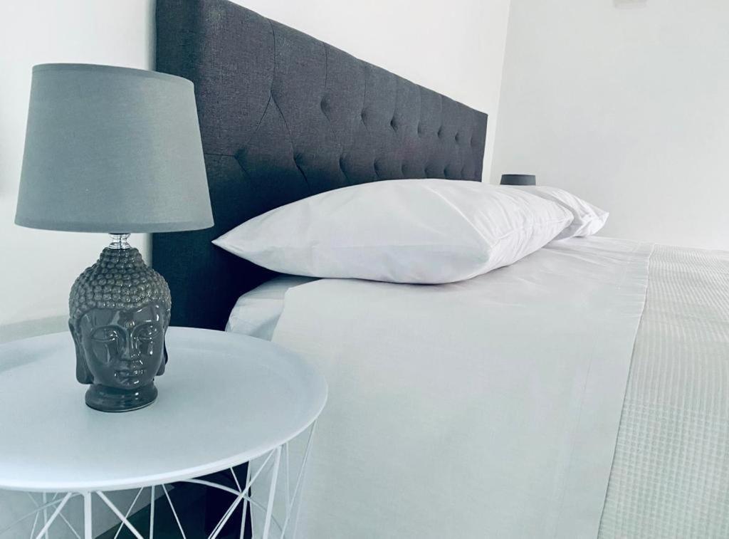 Villa Martina Luxury Suites Lecco Eksteriør billede